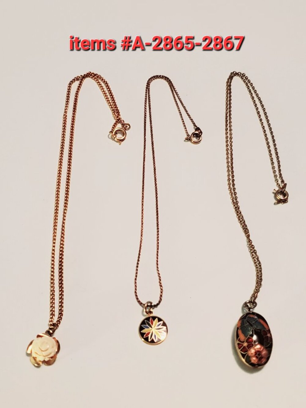 3 Gold Chain Necklaces, items # A-2865-2867,. wt..  13 grams.